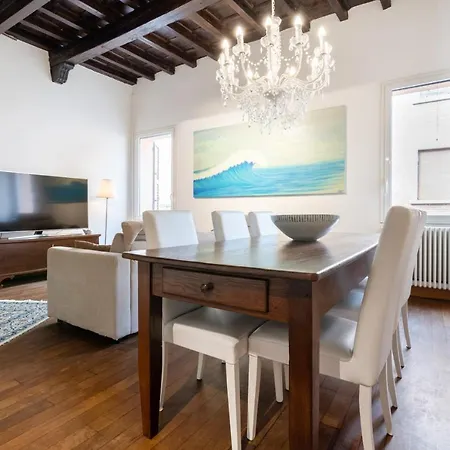 Exclusive Elegant In Pieno Centro! X4 *