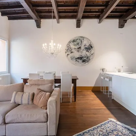 Exclusive Elegant In Pieno Centro! X4 Apartment Rimini