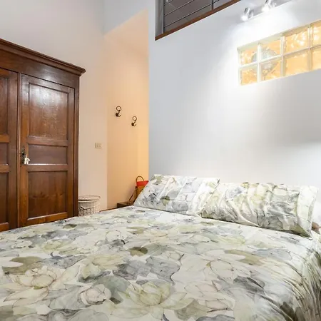 Exclusive Elegant In Pieno Centro! X4 Apartment